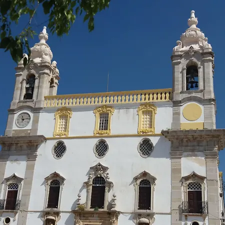 Capitao Mor בית הארחה פארו